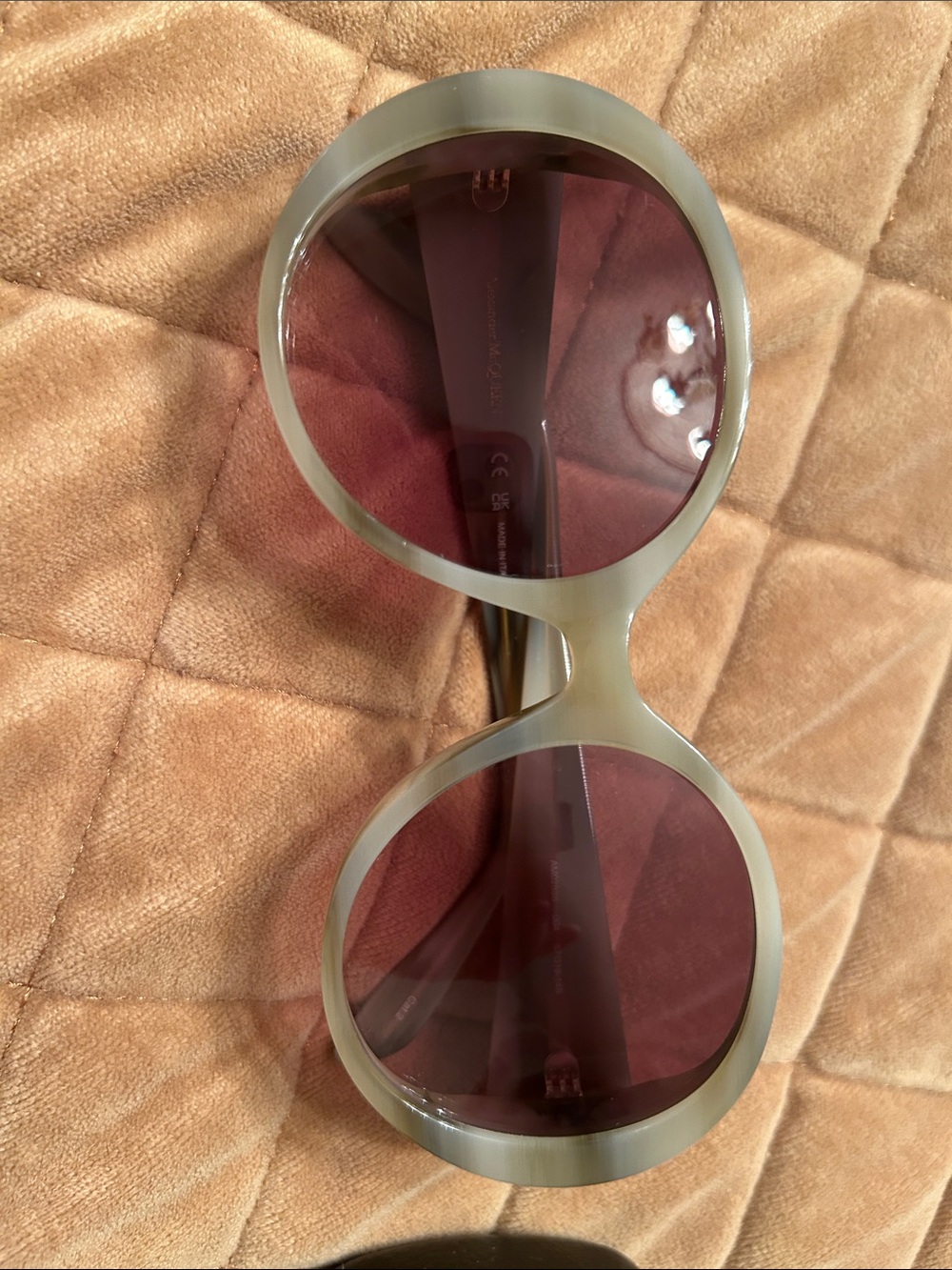 GUC Alexander McQueen sunglasses